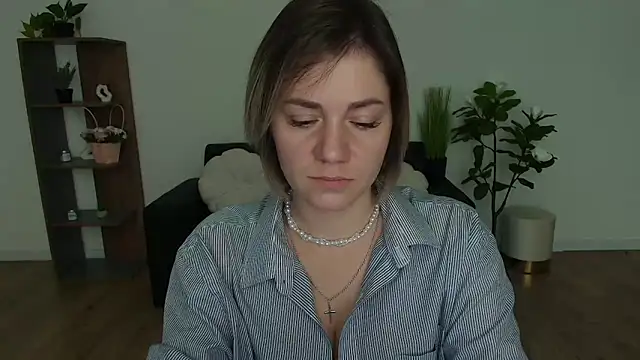 Snapshot of MariaSttone chatting on 12-06-24, 03:00 MariaSttone online show from 12-06-24, 03:00