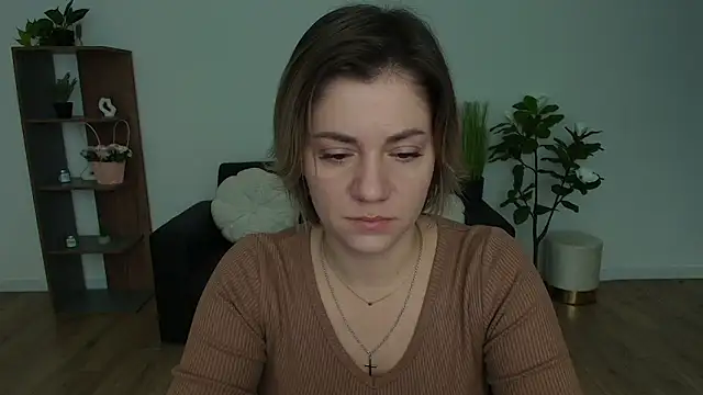 Snapshot of MariaSttone chatting on 12-09-24, 10:43 MariaSttone online show from 12-09-24, 10:43