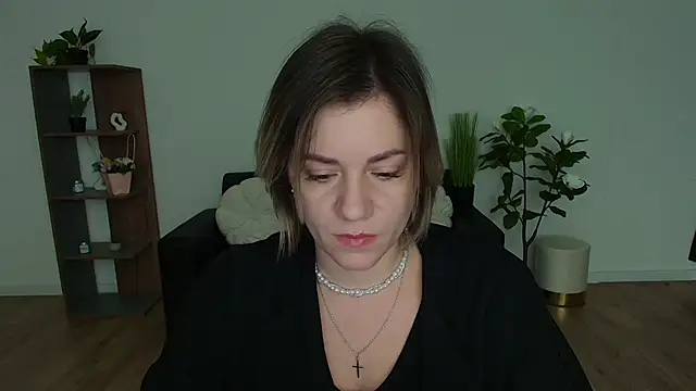Snapshot of MariaSttone chatting on 12-16-24, 03:54 MariaSttone online show from 12-16-24, 03:54