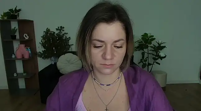 Snapshot of MariaSttone chatting on 01-13-25, 03:58 MariaSttone online show from 01-13-25, 03:58