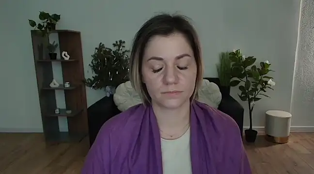 Snapshot of MariaSttone chatting on 01-15-25, 01:09 MariaSttone online show from 01-15-25, 01:09