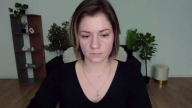 Snapshot of MariaSttone chatting on 01-22-25, 02:56 MariaSttone online show from 01-22-25, 02:56