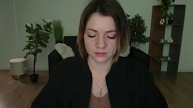 Snapshot of MariaSttone chatting on 02-16-25, 02:10 MariaSttone online show from 02-16-25, 02:10