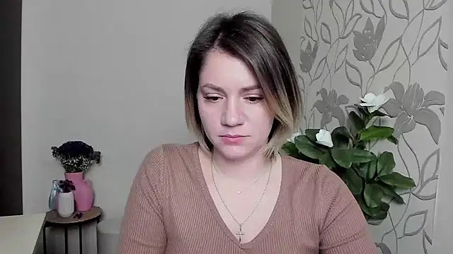 Snapshot of MariaSttone chatting on 02-27-25, 05:04 MariaSttone online show from 02-27-25, 05:04