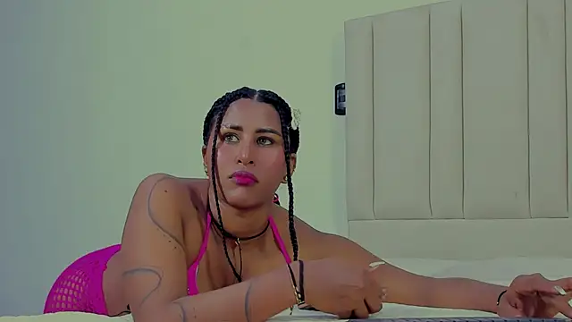 StormyButty18 online show from 10-28-25, 04:16