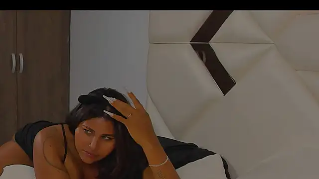 StormyButty18 online show from 03-16-26, 05:44