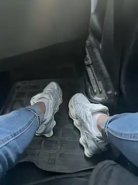 FeetVibe online show from 04-24-26, 04:26