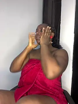 prettiepearl online show from 06-12-26, 07:24