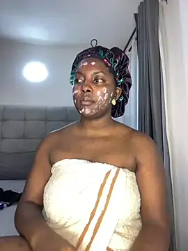prettiepearl online show from 06-26-26, 05:34