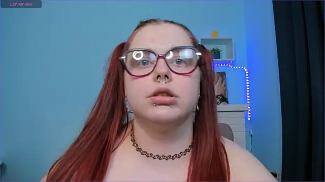 Snapshot of Crow_Diam0nd chatting on 12-02-24, 10:50 Crow Diam0nd online show from 12-02-24, 10:50