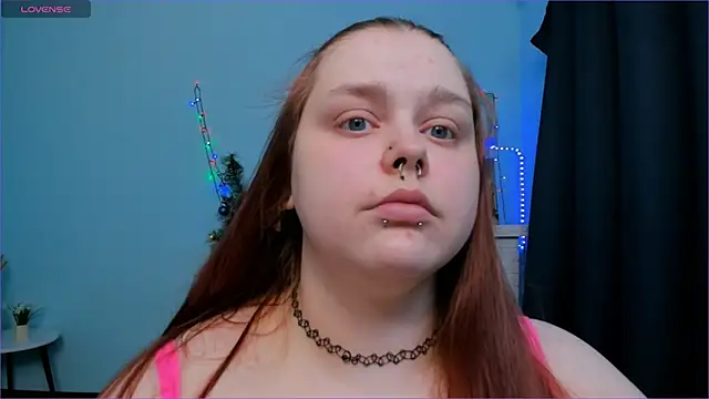 Snapshot of Crow_Diam0nd chatting on 01-05-25, 04:04 Crow Diam0nd online show from 01-05-25, 04:04