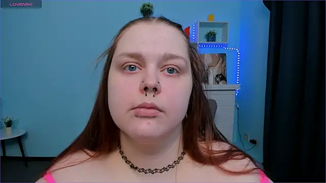 Snapshot of Crow_Diam0nd chatting on 01-08-25, 04:02 Crow Diam0nd online show from 01-08-25, 04:02