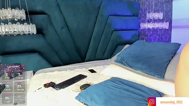 amandaaJones  online show from 02-08-25, 12:50