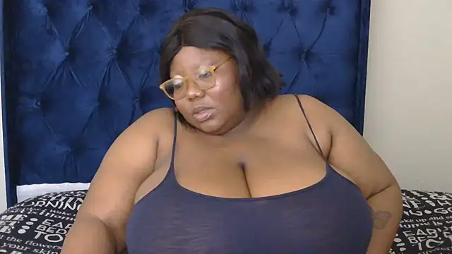 Snapshot of DAIRYBELLELIZxx chatting on 03-05-26, 01:34 DAIRYBELLELIZxx online show from 03-05-26, 01:34