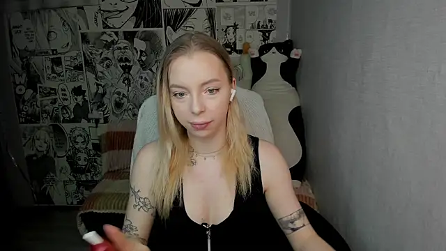Martha Cameron online show from 02-03-25, 08:57