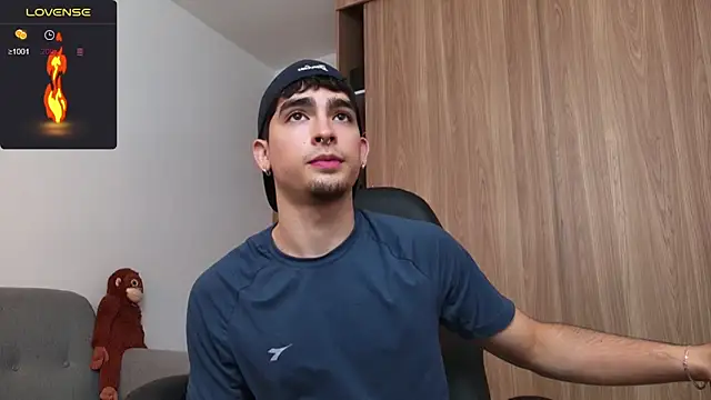 zenn rush1 online show from 12-23-24, 12:30