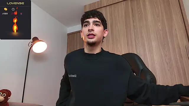 zenn rush1 online show from 12-31-24, 12:25