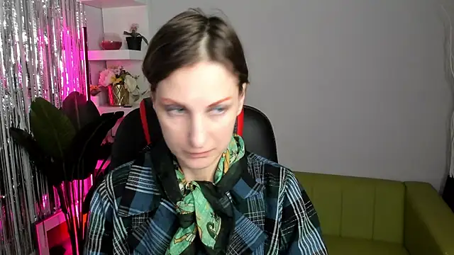 Snapshot of AuroraScript chatting on 01-29-25, 06:28 AuroraScript online show from 01-29-25, 06:28