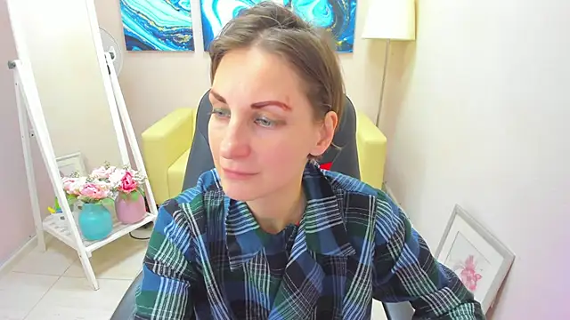 Snapshot of AuroraScript chatting on 02-01-25, 07:13 AuroraScript online show from 02-01-25, 07:13