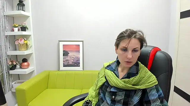 Snapshot of AuroraScript chatting on 02-27-25, 01:16 AuroraScript online show from 02-27-25, 01:16