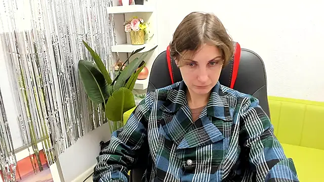 Snapshot of AuroraScript chatting on 03-03-25, 03:20 AuroraScript online show from 03-03-25, 03:20