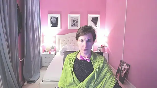 Snapshot of AuroraScript chatting on 03-12-25, 07:17 AuroraScript online show from 03-12-25, 07:17