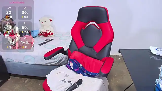 italy   boobs online show from 01-30-25, 01:44
