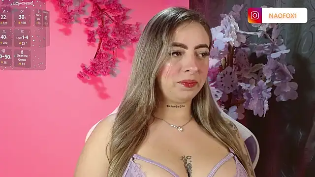 NaomiFox1 online show from 04-29-26, 01:21