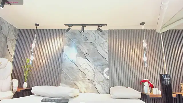 Snapshot of julietha_taylor chatting on 01-13-26, 01:55 julietha taylor online show from 01-13-26, 01:55