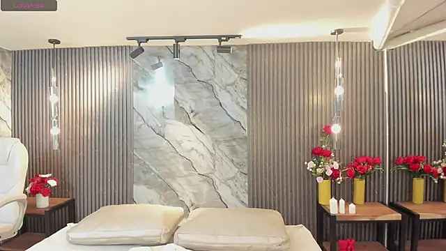 Snapshot of julietha_taylor chatting on 03-04-26, 03:45 julietha taylor online show from 03-04-26, 03:45