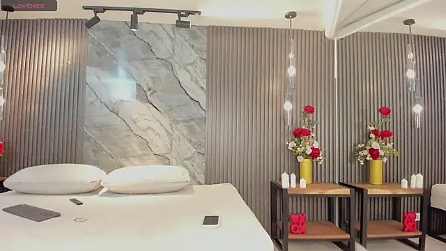 Snapshot of julietha_taylor chatting on 03-05-26, 02:40 julietha taylor online show from 03-05-26, 02:40