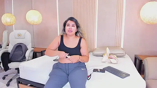 julietha taylor online show from 07-06-26, 03:03