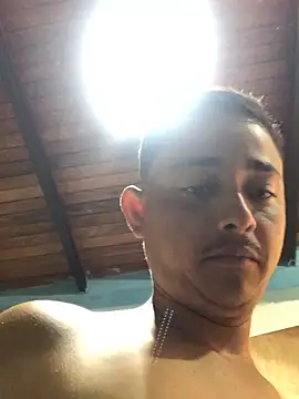 isacalejandroo online show from 02-11-25, 05:29