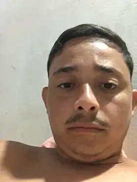 isacalejandroo online show from 02-26-25, 01:43