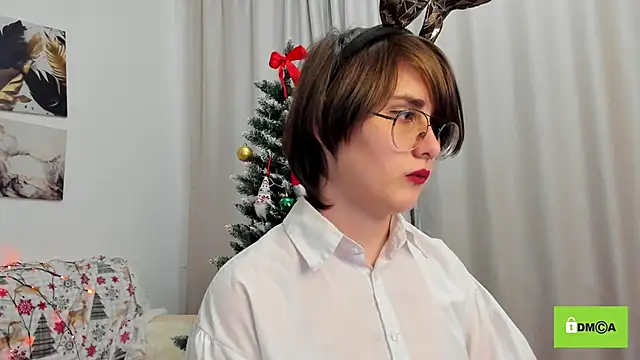 Snapshot of Funny_bunnyy chatting on 12-28-24, 09:19 Funny bunnyy online show from 12-28-24, 09:19