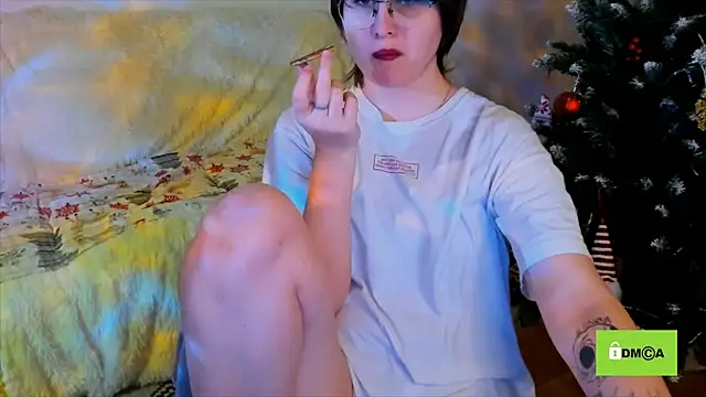 Snapshot of Funny_bunnyy chatting on 01-13-25, 12:19 Funny bunnyy online show from 01-13-25, 12:19