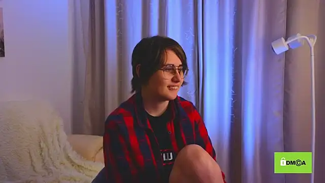 Snapshot of Funny_bunnyy chatting on 02-03-25, 04:14 Funny bunnyy online show from 02-03-25, 04:14