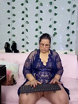 Snapshot of kiara_scottt chatting on 01-06-26, 09:02 kiara scottt online show from 01-06-26, 09:02