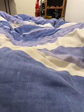 Lcrete online show from 10-16-25, 08:59