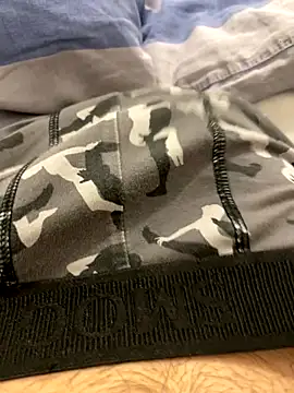 Lcrete online show from 11-26-25, 04:30