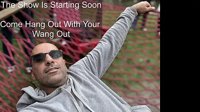 Snapshot of bear_russian_hunk chatting on 11-06-25, 02:40 bear russian hunk online show from 11-06-25, 02:40