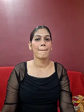 Garima G online show from 11-14-25, 04:28