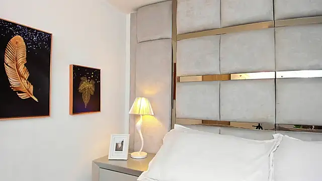 AmbarJensen online show from 01-10-26, 12:40