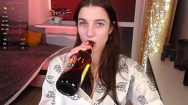 Abigail Wills online show from 02-12-25, 12:27