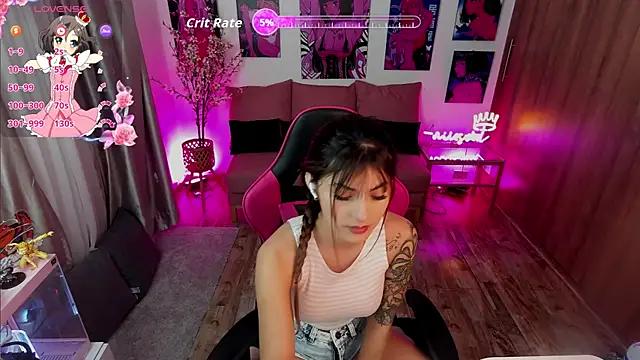 Snapshot of annieesweett chatting on 09-30-25, 05:51 annieesweett online show from 09-30-25, 05:51