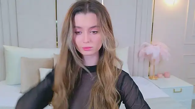 Snapshot of MarybethSnow chatting on 01-14-26, 05:07 MarybethSnow online show from 01-14-26, 05:07