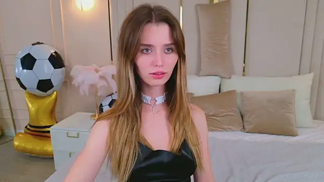 Snapshot of MarybethSnow chatting on 07-07-26, 05:17 MarybethSnow online show from 07-07-26, 05:17