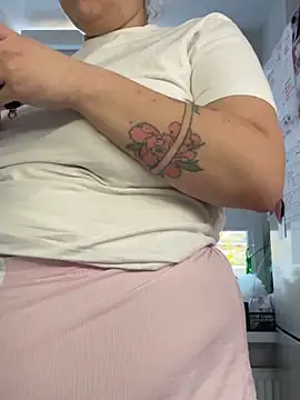 SuzieMurray online show from 10-21-25, 12:50