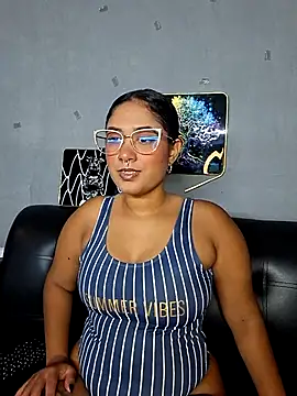 Laurentdupont04 online show from 07-06-26, 12:35