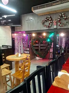 Snapshot of Alsaud1106 chatting on 02-18-25, 08:03 Alsaud1106 online show from 02-18-25, 08:03